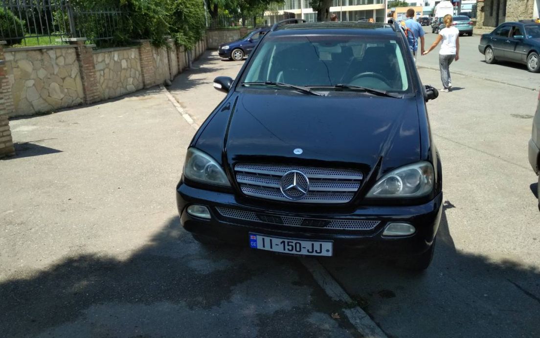 2006 MERCEDES-BENZ ML 320