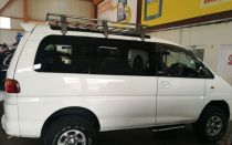 2002 MITSUBISHI Delica