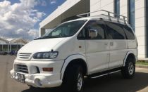 2003 MITSUBISHI Delica