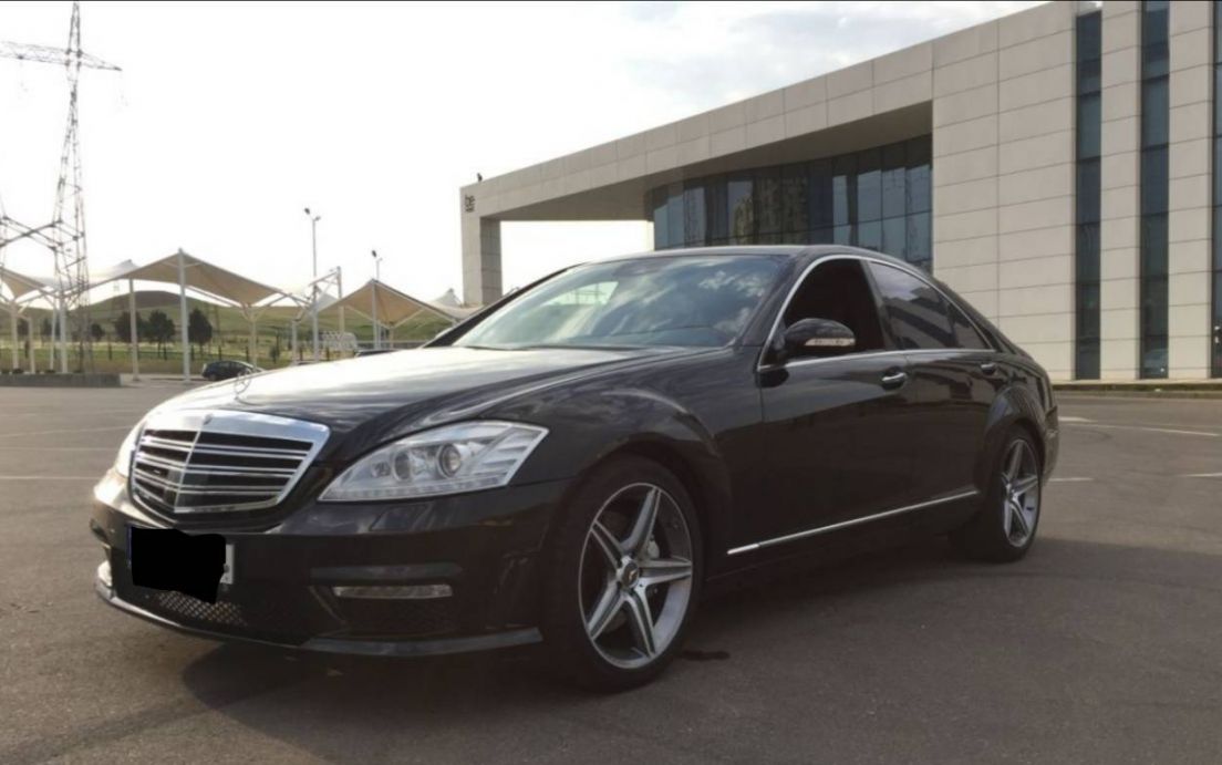 2010 MERCEDES-BENZ S 55