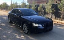 2010 AUDI A8