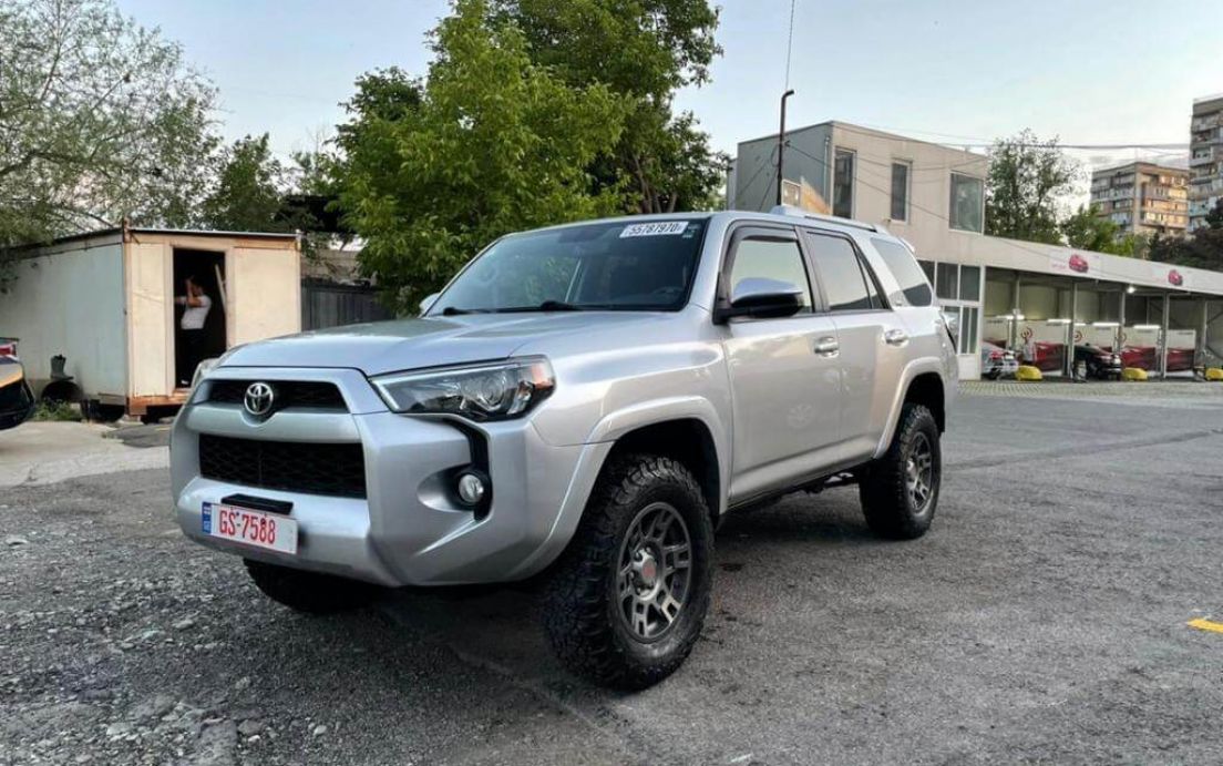 2018 TOYOTA 4Runner